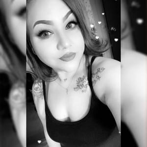 Meet your Posher, Elaine